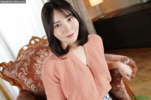 Erika Shiomi - カメラ目線で隠語を囁きながら乱れるアクメ地獄